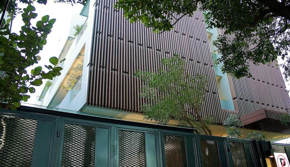 Zen Rooms Patra Kuningan Syariah Jakarta Exterior photo